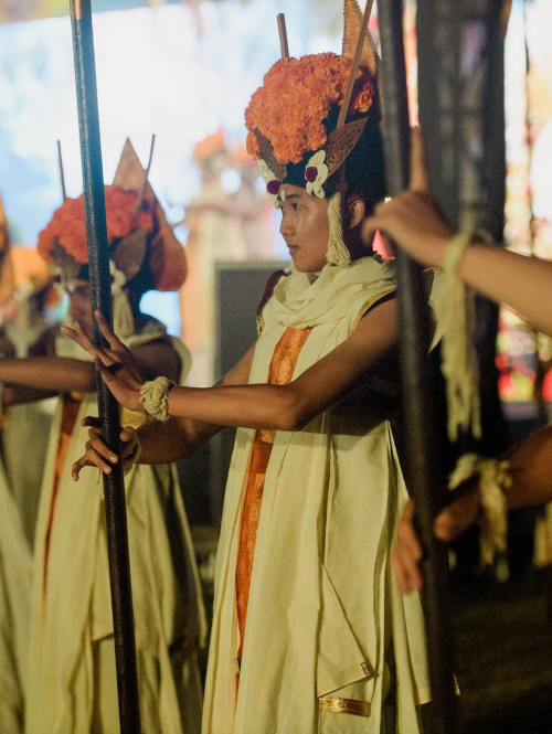 SANTRIAN GOLDEN LEGACY 0761